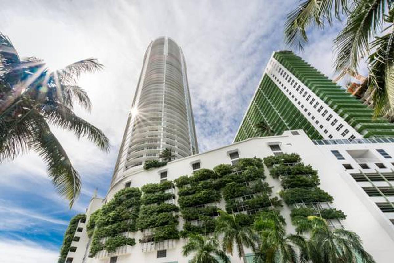 Opera Tower Apartment Маями Екстериор снимка
